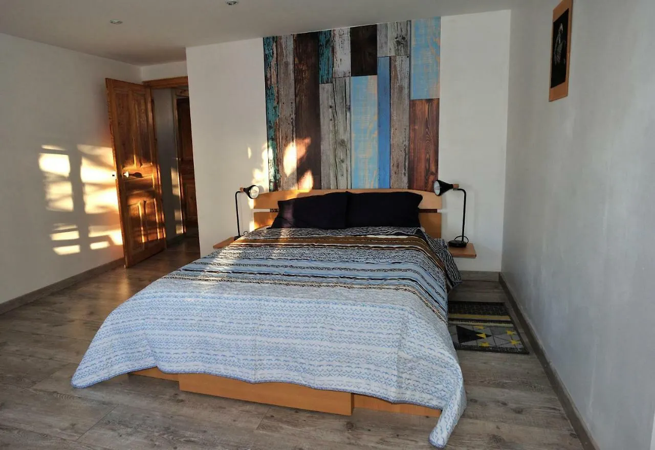 Le 46 Villa Saint-Sauver-la-Sagne 0*,  France